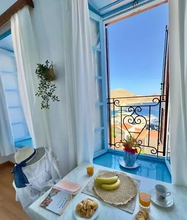 Maestro Chalki Apartament *